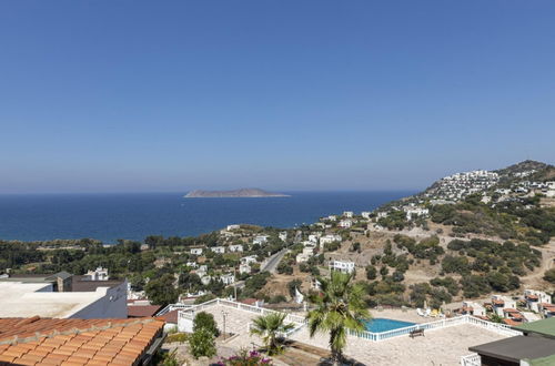 Foto 2 - Amazing Duplex House With Sea View in Bodrum