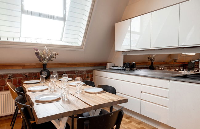 2ndhomes Bright & Modern 107m2 Penthouse - Photo 1