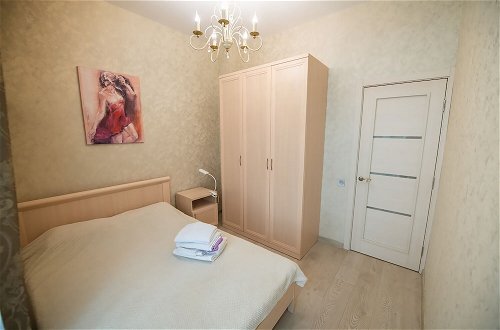 Photo 3 - Apartment on Komarova 58-267