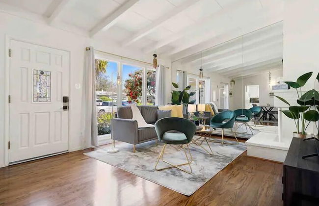 Mid Century Garden View Home Parking - Foto 22