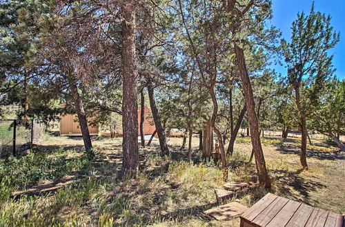 Foto 6 - Cozy Heber Cabin Retreat w/ Deck + Fireplace