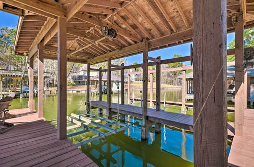 Photo 21 - Lake Livingston Retreat w/ Boat Dock & Slip