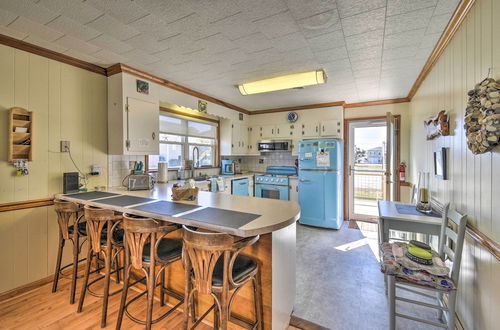 Photo 25 - Nags Head Cottage: Screened Porch, Walk to Beach