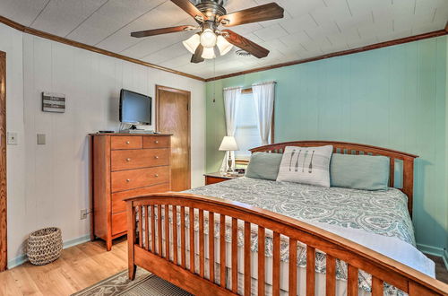 Photo 11 - Nags Head Cottage: Screened Porch, Walk to Beach