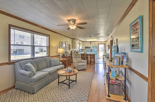 Photo 9 - Nags Head Cottage: Screened Porch, Walk to Beach