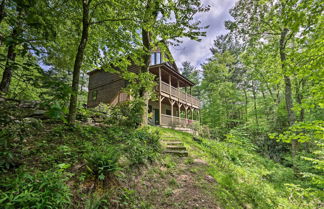 Photo 1 - Cabin With 22 Acres & Patio - 3 Mi to Blowing Rock