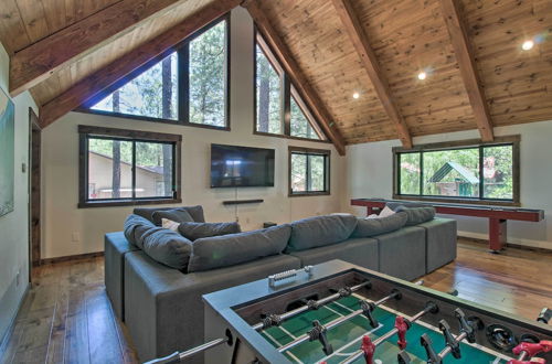 Photo 12 - Pinetop Cabin: Hot Tub, Deck, Grill, & Game Room