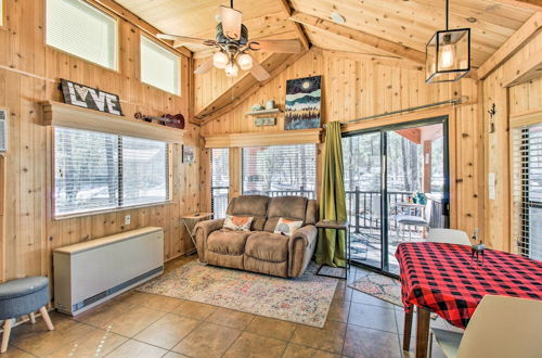 Foto 23 - Cozy Cabin Vacation Rental in Lakeside