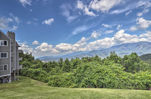 Photo 4 - Cozy Resort-style Condo < 2 Mi to Ober Gatlinburg