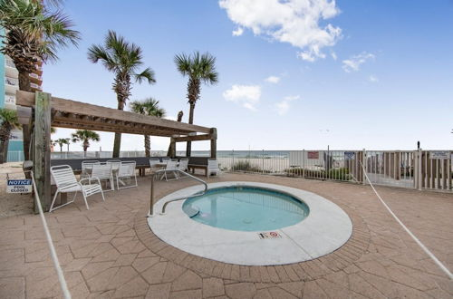 Foto 43 - Gulf Front Condo With Unobstructed Views