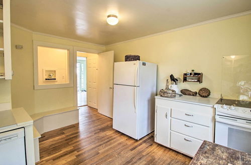 Photo 15 - Expansive Beachfront Retreat w/ Outdoor Shower