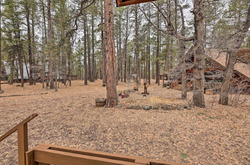 Foto 17 - Cute Pinetop Cabin w/ Gas Grill - Hike & Golf