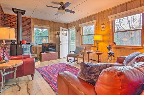 Foto 30 - Peaceful Spruce Pine Cabin on 8 Acres w/ 2 Decks