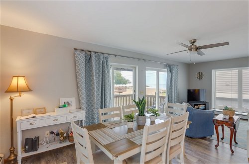 Foto 21 - Oak Harbor Lake Home w/ 4 Decks + Seating