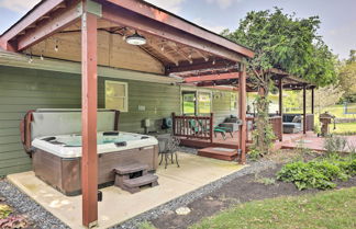 Photo 1 - Family-friendly Brookville Home w/ Hot Tub