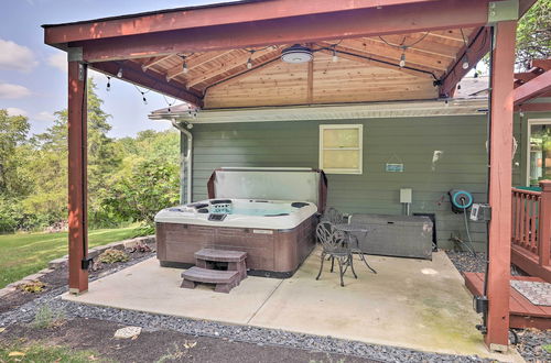 Photo 38 - Family-friendly Brookville Home w/ Hot Tub