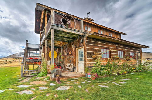 Photo 8 - 'dreamswest' Ennis Studio w/ Deck & Stunning Views