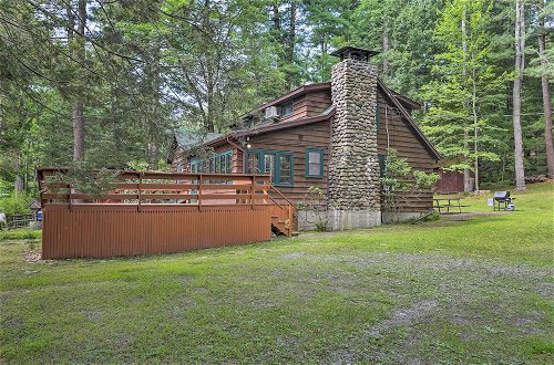 Photo 24 - Tafton Cottage w/ Fire Pit & Grill: Steps to Lake