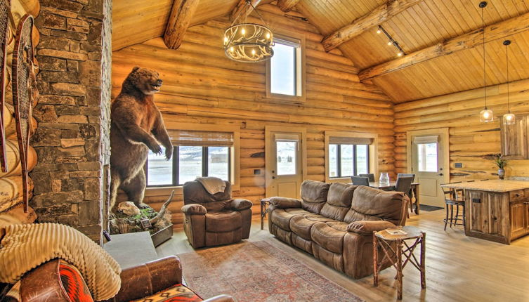 Foto 1 - Cozy Livingston Cabin: Deck w/ Mountain Views