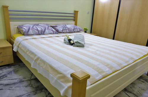 Photo 5 - Lovely 3-bed Apartment in Skopje