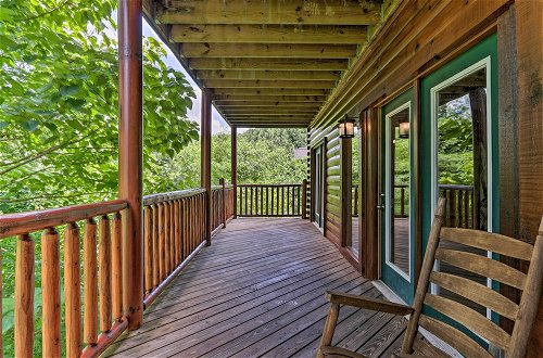 Photo 13 - Sevierville Cabin w/ Games, Hot Tub & 4 King Beds