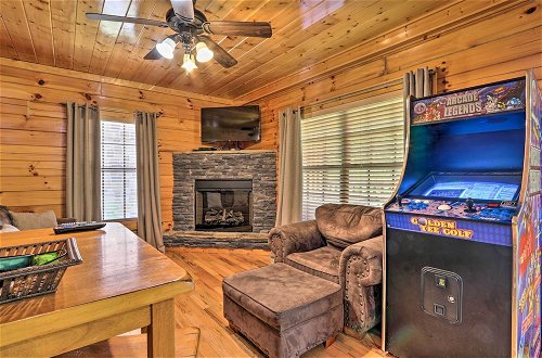 Photo 24 - Sevierville Cabin w/ Games, Hot Tub & 4 King Beds