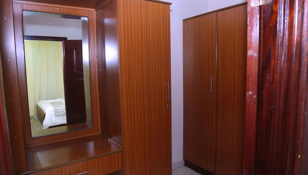 Schrank