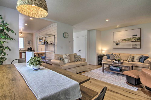 Photo 11 - Stylish Family Townhome: 1 Mi to Beach & Boardwalk