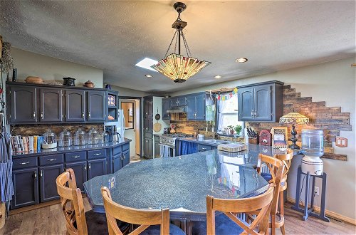 Foto 11 - Cozy Black Hills Home 13 Acres w/ Deck & Views