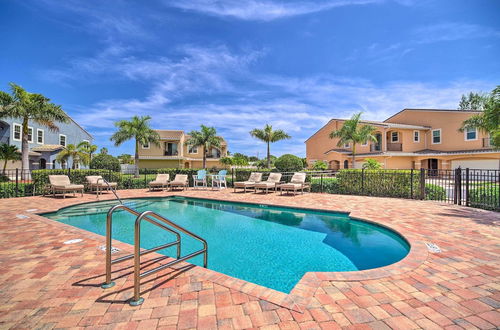 Foto 4 - Upscale Florida Townhome - 1/2 Mi to Beach