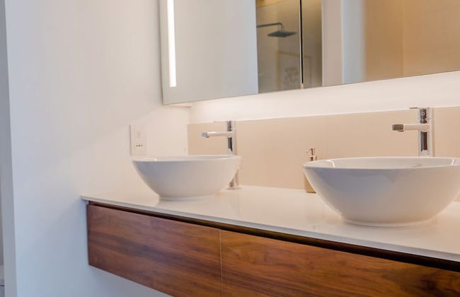 Aya - Awe-inspiring 2BR in City Walk with Balcony - Foto 26