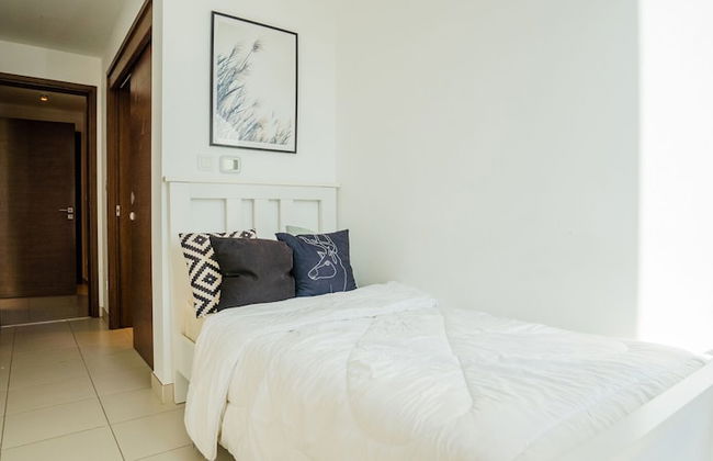 Aya - Awe-inspiring 2BR in City Walk with Balcony - Foto 15