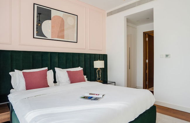 Aya - Awe-inspiring 2BR in City Walk with Balcony - Foto 8