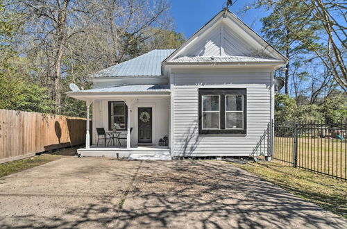 Photo 4 - Cozy Livingston House w/ Fenced Yard + Patio