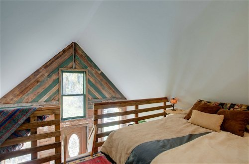 Photo 16 - Colorful Cabin w/ Teepee, Fire Pits & Mtn Views