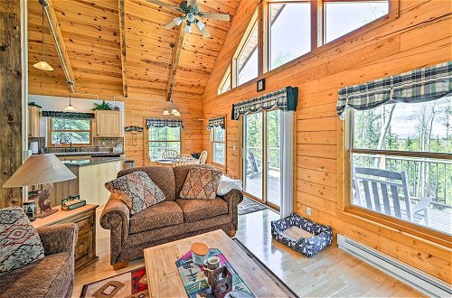 Photo 13 - Pet-friendly Jefferson Cabin w/ Deck & Views