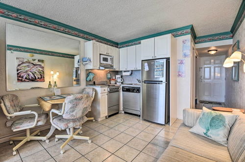 Photo 25 - Oceanfront Daytona Beach Studio w/ Balcony