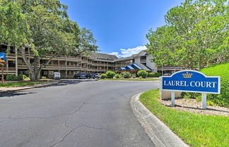 Photo 2 - Lakefront Myrtle Beach Condo w/ Shared Pools