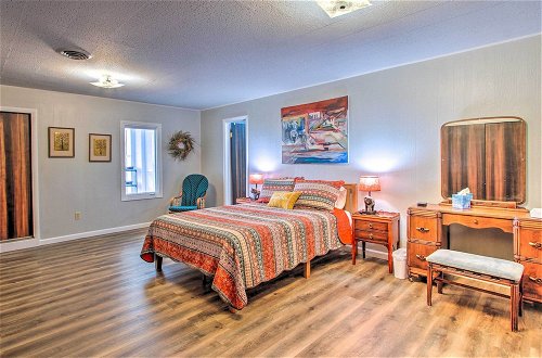 Photo 8 - Charming Choteau Apartment: Central Location
