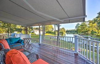 Photo 1 - Waterfront Home in Quiet Cove: Kayaks On-site