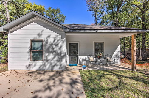 Photo 13 - Mabank Home < Half-mi to Lake + Boat Ramp