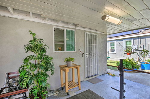 Photo 7 - Quaint Long Beach Apt ~ 9 Mi to Beach Access