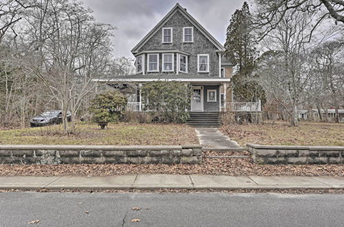 Photo 9 - Vineyard Haven House - Easy Access to Beaches