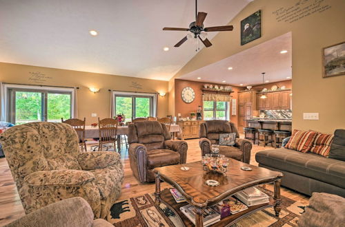 Photo 1 - Family-friendly Cassville Retreat w/ Deck