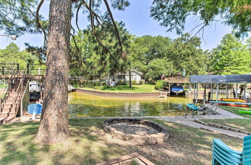 Photo 28 - Waterfront Home in Tool: Dock, Hot Tub & Fire Pit