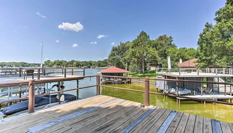 Photo 1 - Waterfront Home in Tool: Dock, Hot Tub & Fire Pit