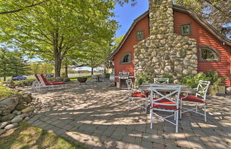 Photo 1 - Family-friendly Farmhouse - Near Lake & Ski Areas