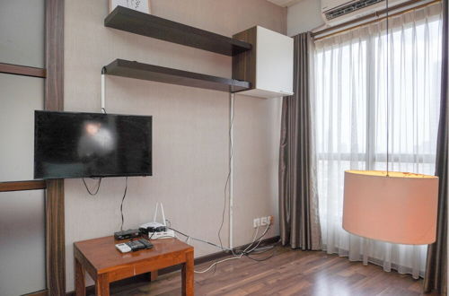 Photo 9 - Modern And Cozy Stay 1Br At Tamansari Semanggi Apartment