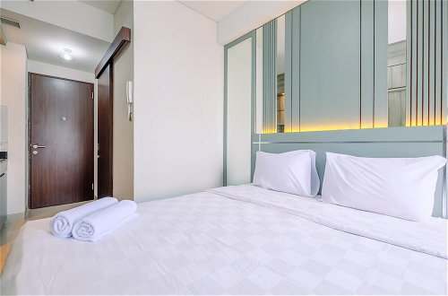 Photo 2 - Cozy Stay Studio At Transpark Cibubur Apartment