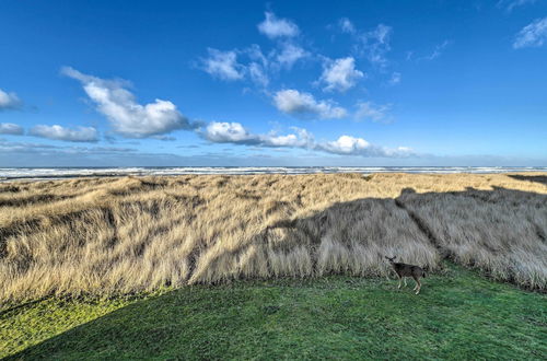 Photo 32 - Eagles View Condo in Ocean Shores w/ 3 Balconies